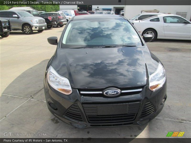 Tuxedo Black / Charcoal Black 2014 Ford Focus S Sedan