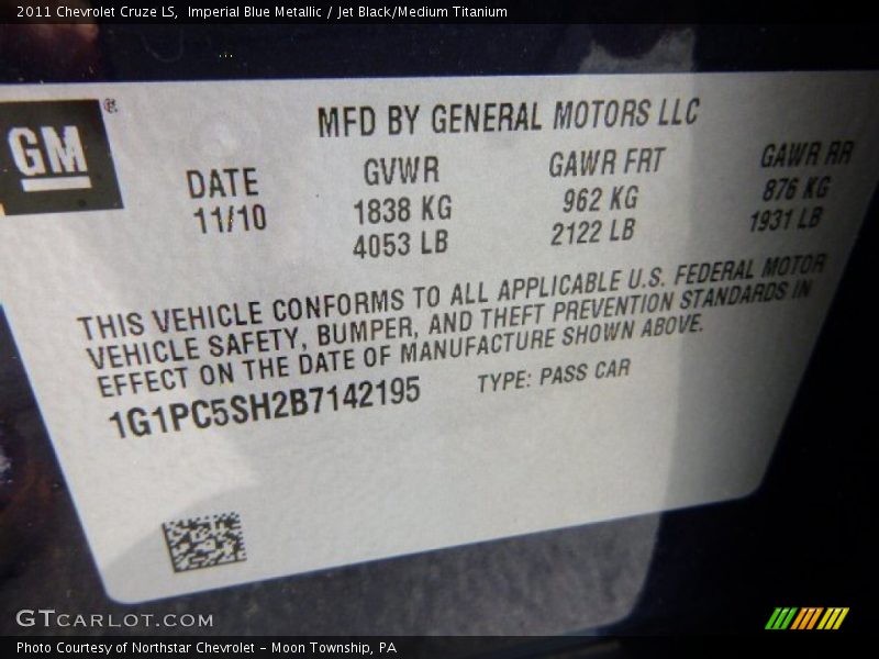 Imperial Blue Metallic / Jet Black/Medium Titanium 2011 Chevrolet Cruze LS