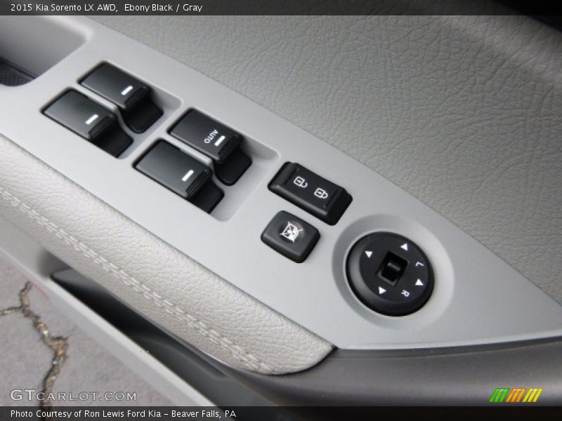 Ebony Black / Gray 2015 Kia Sorento LX AWD