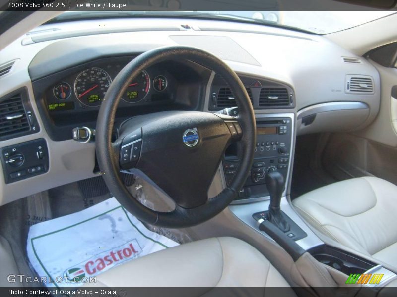 Ice White / Taupe 2008 Volvo S60 2.5T