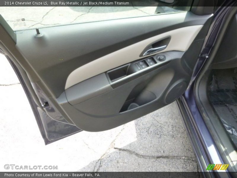Blue Ray Metallic / Jet Black/Medium Titanium 2014 Chevrolet Cruze LS