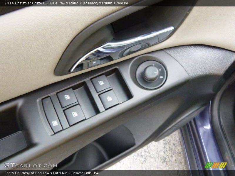 Blue Ray Metallic / Jet Black/Medium Titanium 2014 Chevrolet Cruze LS