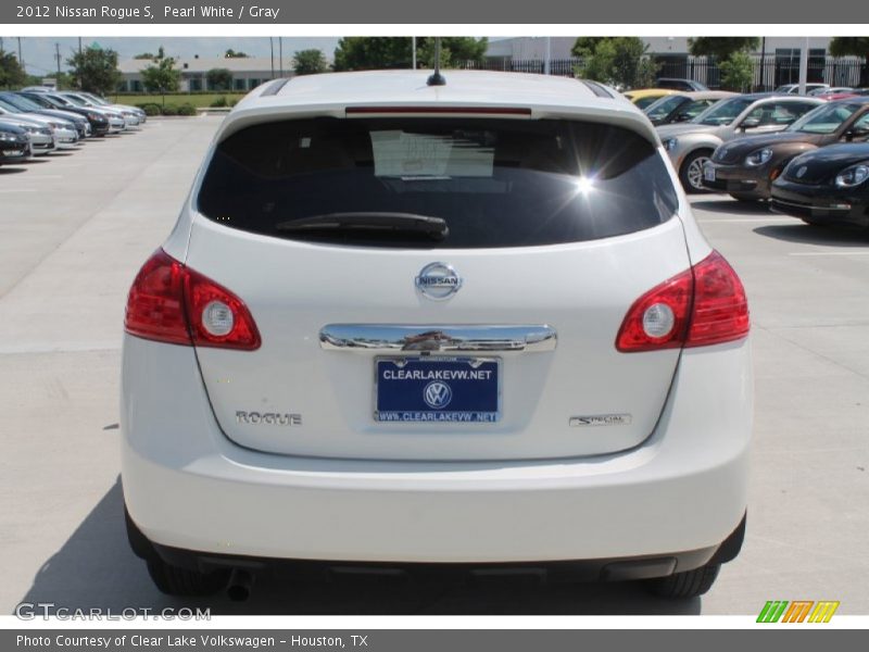 Pearl White / Gray 2012 Nissan Rogue S