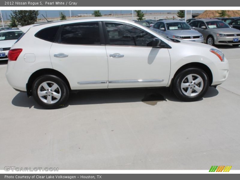 Pearl White / Gray 2012 Nissan Rogue S