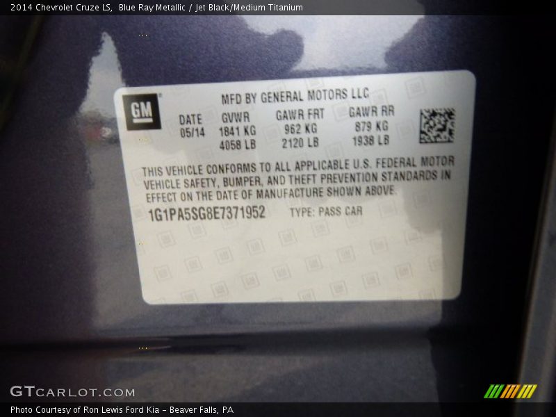 Blue Ray Metallic / Jet Black/Medium Titanium 2014 Chevrolet Cruze LS