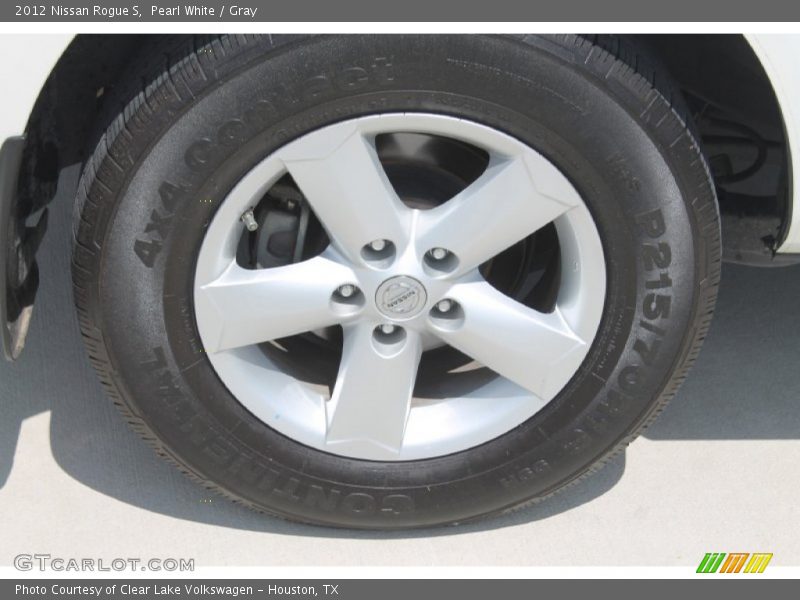 Pearl White / Gray 2012 Nissan Rogue S