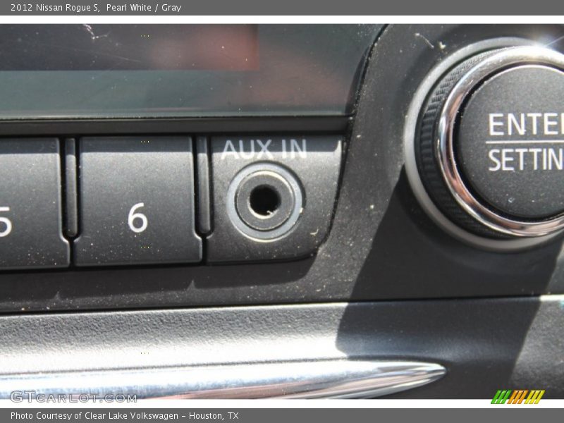 Pearl White / Gray 2012 Nissan Rogue S