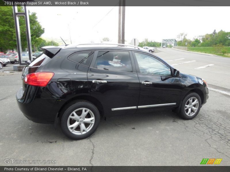 Wicked Black / Black 2011 Nissan Rogue SV AWD