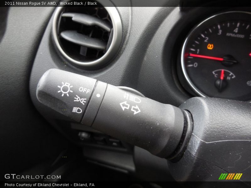 Wicked Black / Black 2011 Nissan Rogue SV AWD