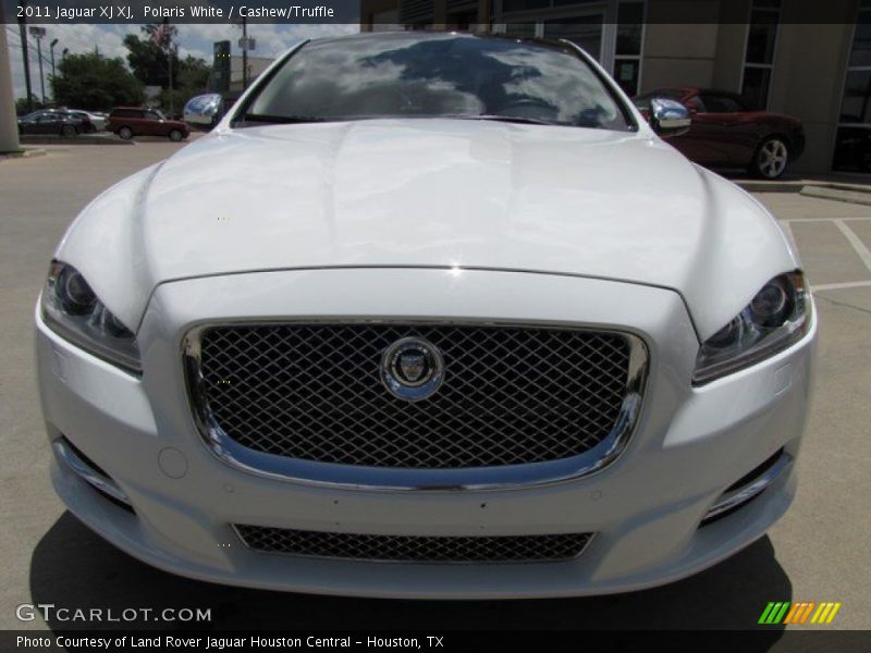Polaris White / Cashew/Truffle 2011 Jaguar XJ XJ