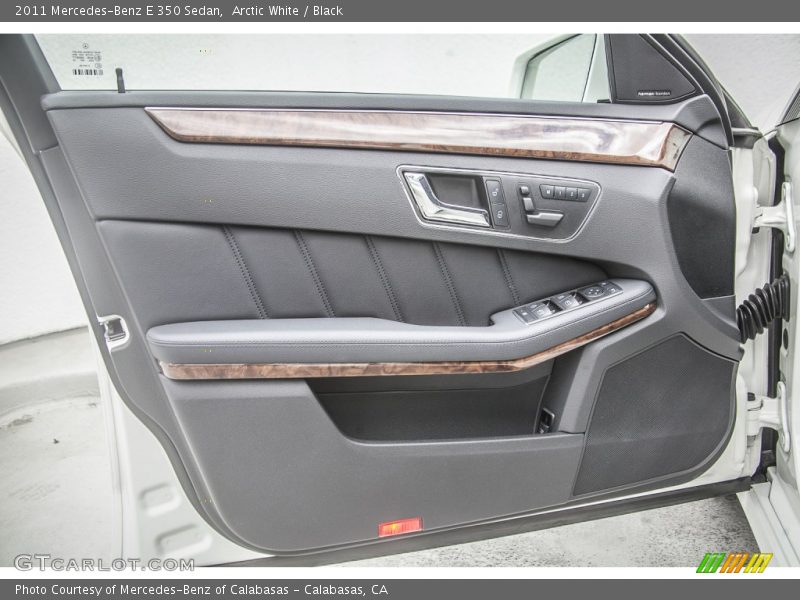 Door Panel of 2011 E 350 Sedan