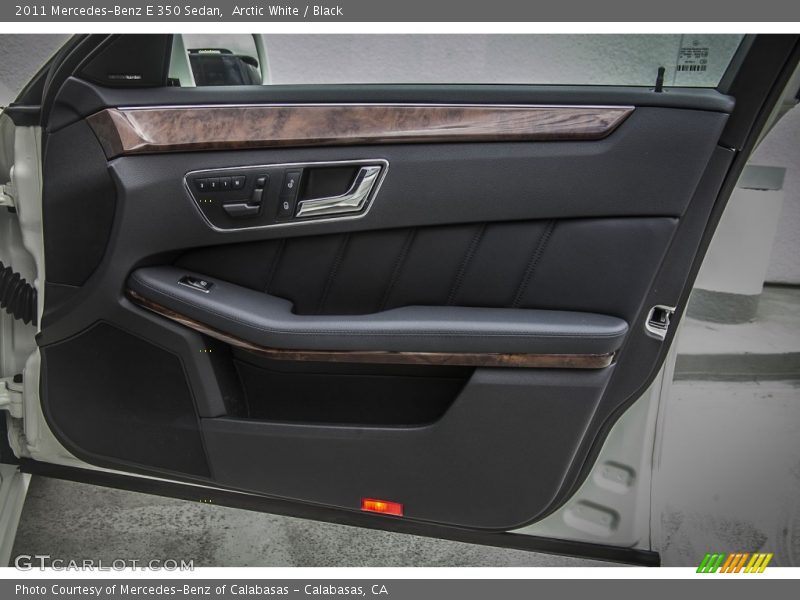 Door Panel of 2011 E 350 Sedan