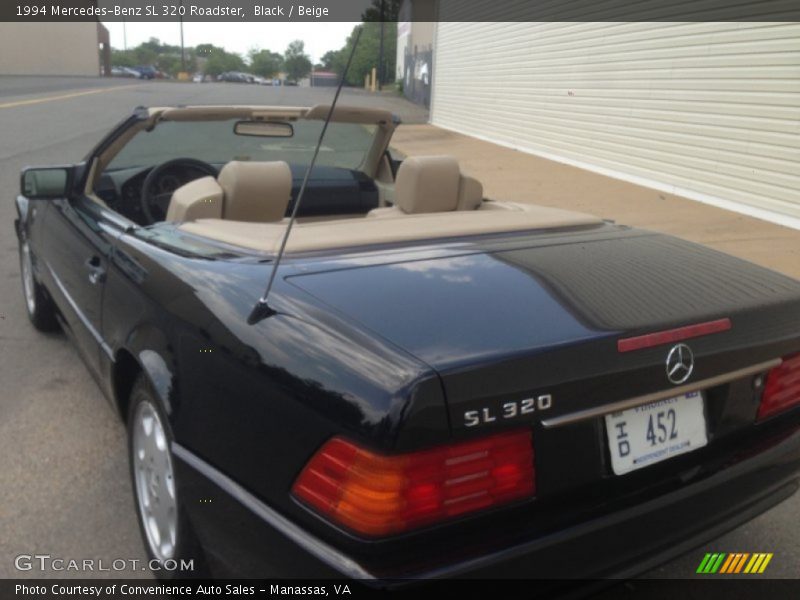 Black / Beige 1994 Mercedes-Benz SL 320 Roadster