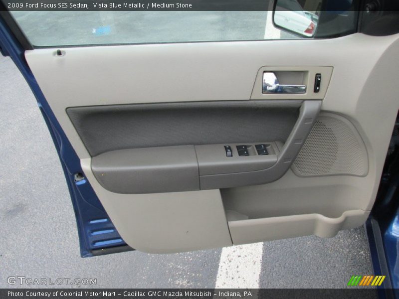 Vista Blue Metallic / Medium Stone 2009 Ford Focus SES Sedan