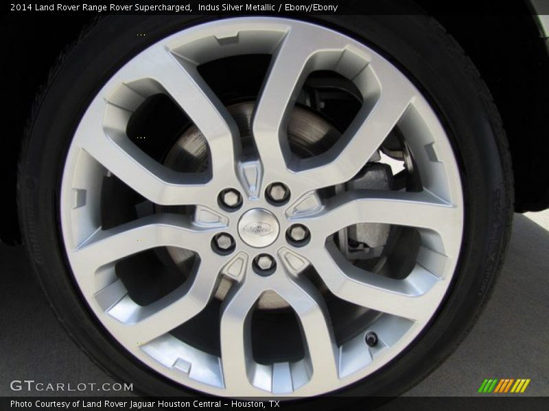  2014 Range Rover Supercharged Wheel