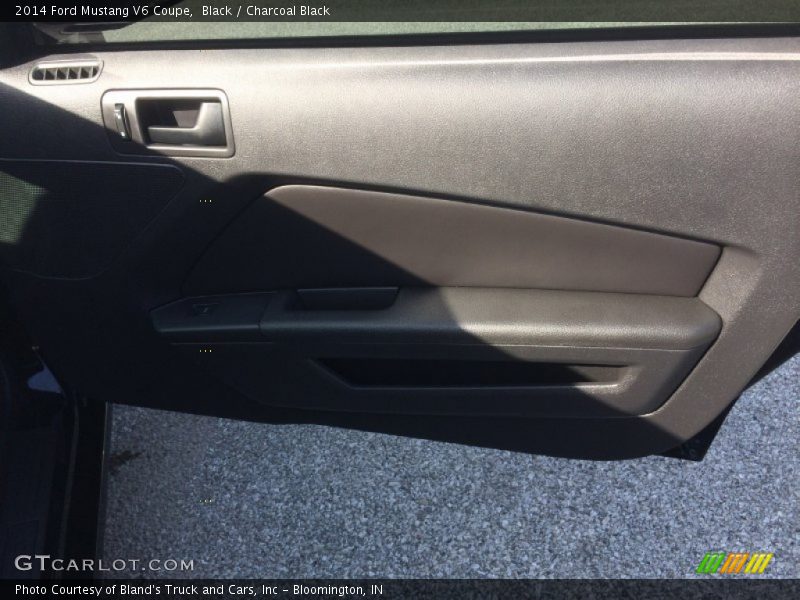 Black / Charcoal Black 2014 Ford Mustang V6 Coupe