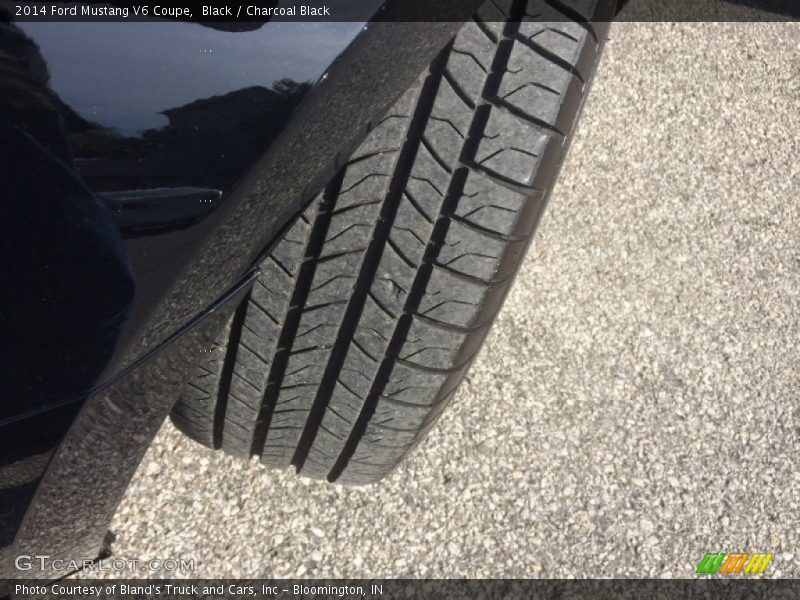 Black / Charcoal Black 2014 Ford Mustang V6 Coupe