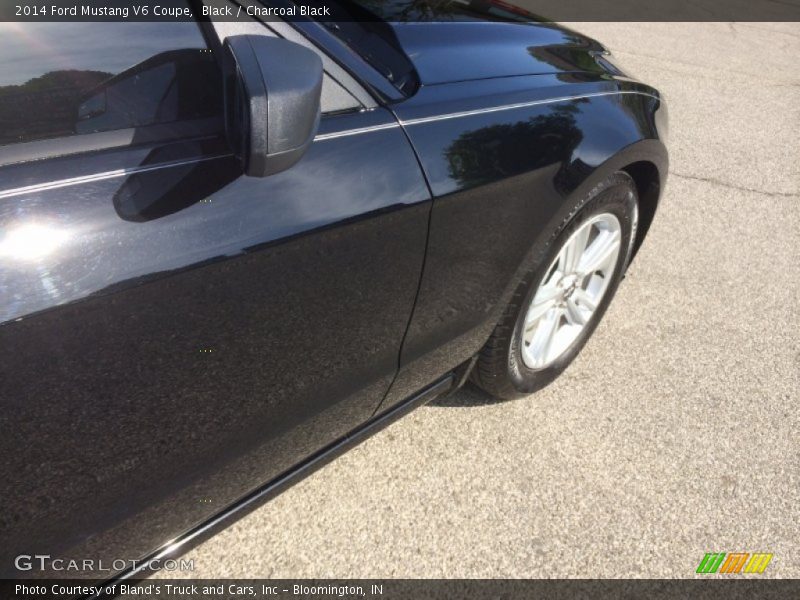 Black / Charcoal Black 2014 Ford Mustang V6 Coupe