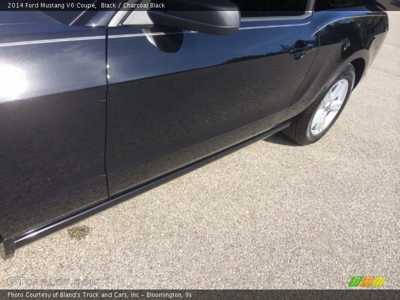 Black / Charcoal Black 2014 Ford Mustang V6 Coupe