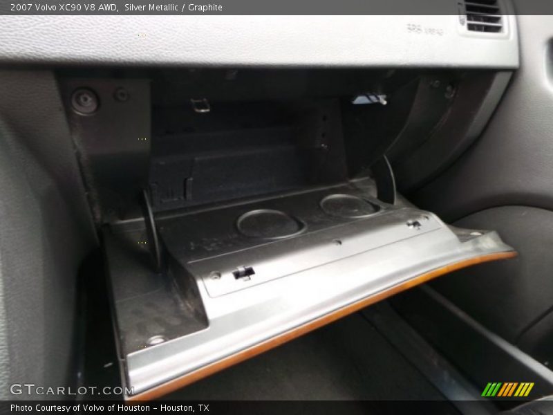 Silver Metallic / Graphite 2007 Volvo XC90 V8 AWD