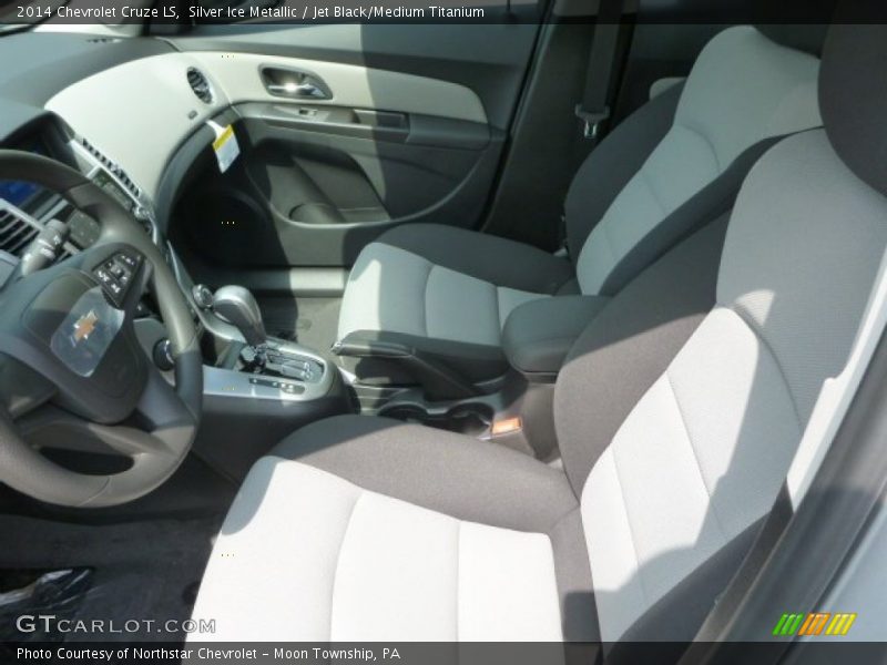 Silver Ice Metallic / Jet Black/Medium Titanium 2014 Chevrolet Cruze LS
