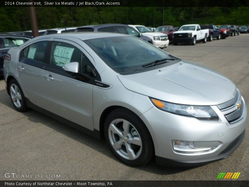 Silver Ice Metallic / Jet Black/Dark Accents 2014 Chevrolet Volt