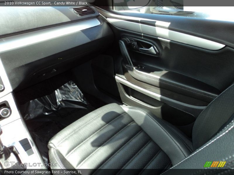 Candy White / Black 2010 Volkswagen CC Sport