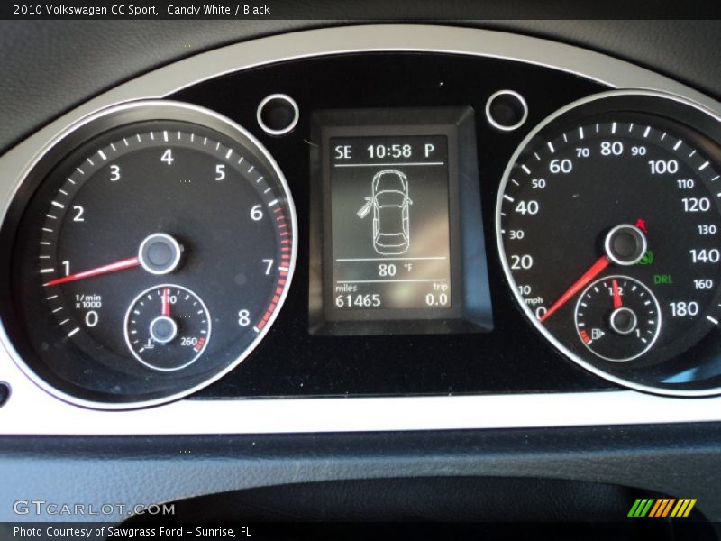 Candy White / Black 2010 Volkswagen CC Sport