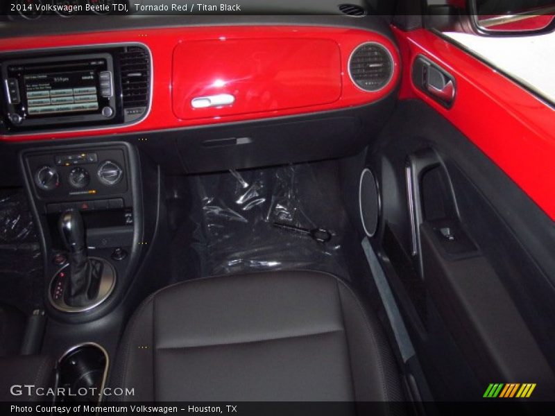 Tornado Red / Titan Black 2014 Volkswagen Beetle TDI