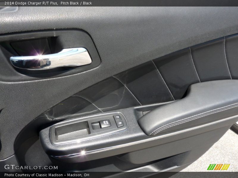 Pitch Black / Black 2014 Dodge Charger R/T Plus