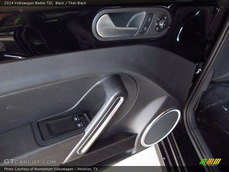 Black / Titan Black 2014 Volkswagen Beetle TDI