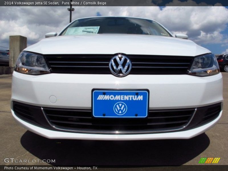 Pure White / Cornsilk Beige 2014 Volkswagen Jetta SE Sedan