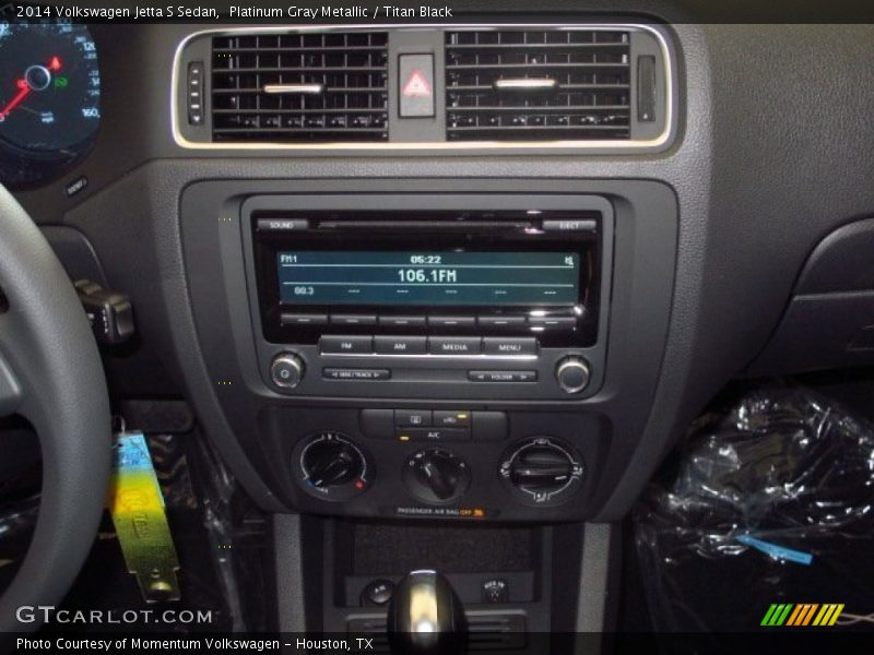 Platinum Gray Metallic / Titan Black 2014 Volkswagen Jetta S Sedan