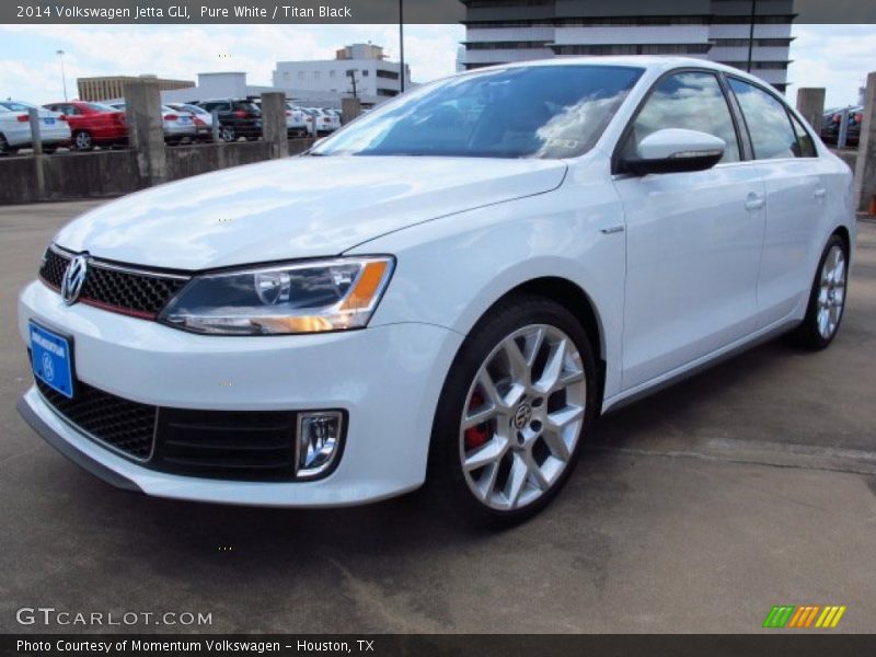 Pure White / Titan Black 2014 Volkswagen Jetta GLI