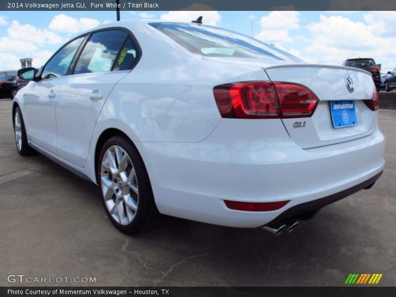 Pure White / Titan Black 2014 Volkswagen Jetta GLI