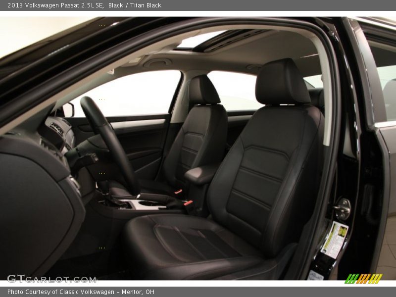 Black / Titan Black 2013 Volkswagen Passat 2.5L SE