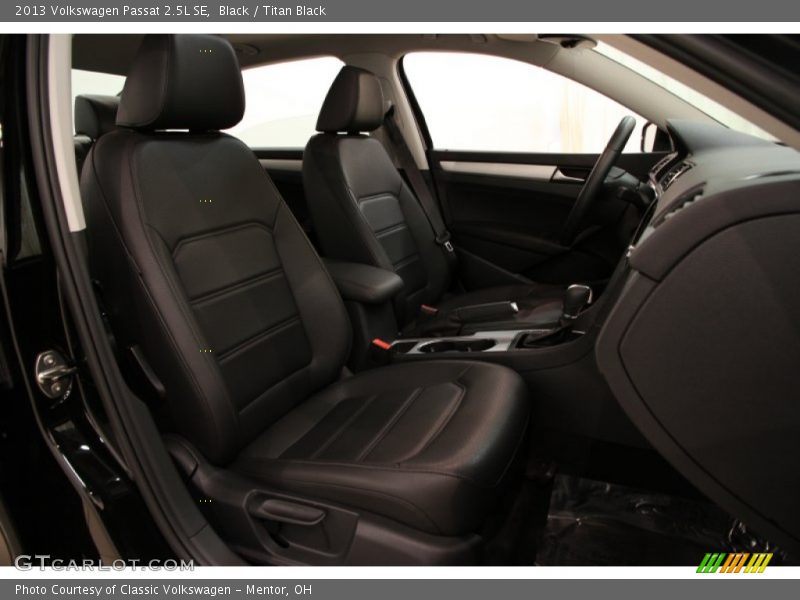Black / Titan Black 2013 Volkswagen Passat 2.5L SE