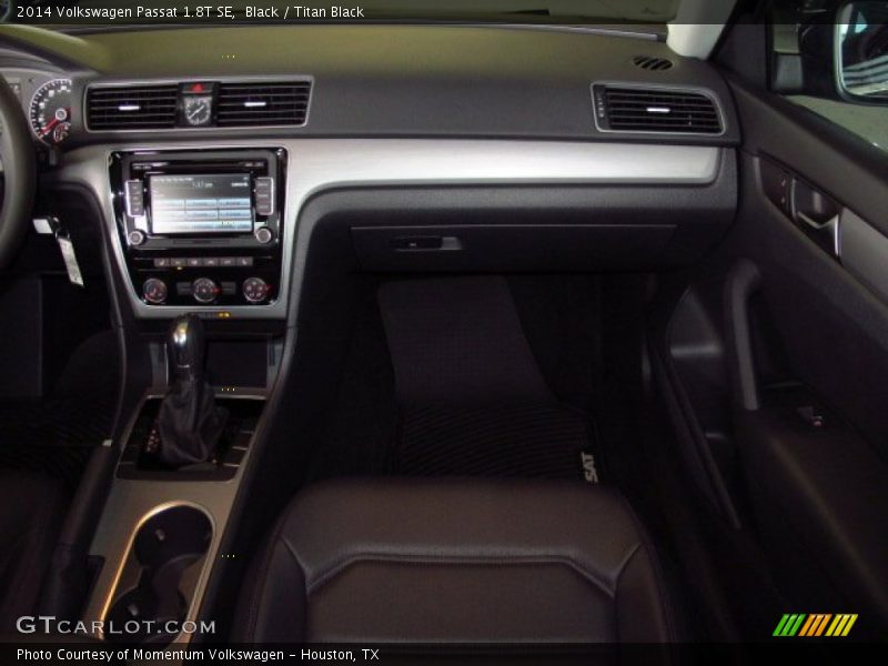 Black / Titan Black 2014 Volkswagen Passat 1.8T SE