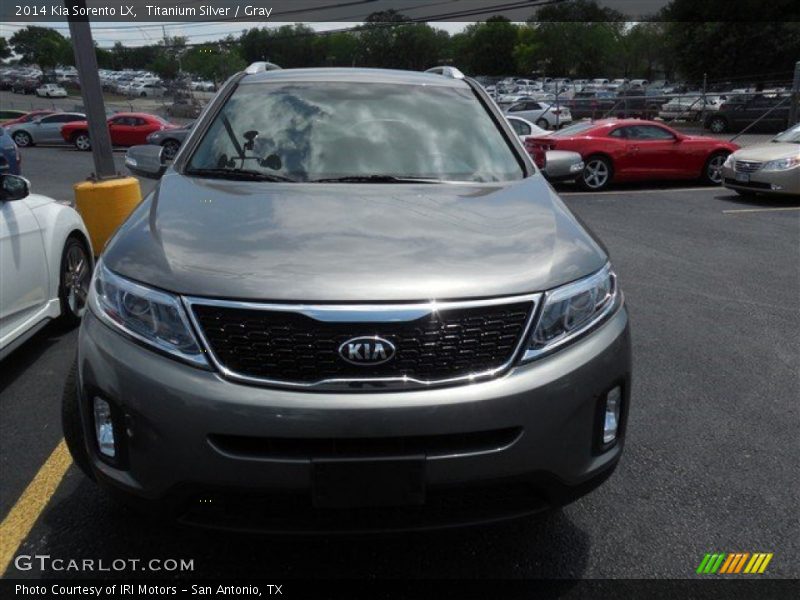 Titanium Silver / Gray 2014 Kia Sorento LX