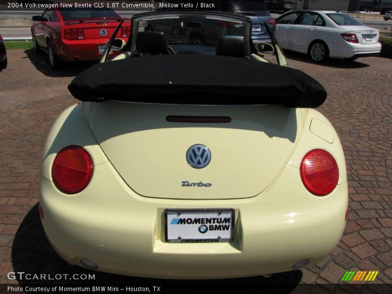 Mellow Yello / Black 2004 Volkswagen New Beetle GLS 1.8T Convertible