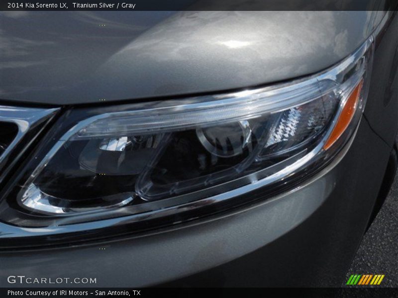Titanium Silver / Gray 2014 Kia Sorento LX