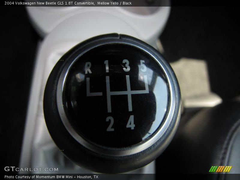 Mellow Yello / Black 2004 Volkswagen New Beetle GLS 1.8T Convertible