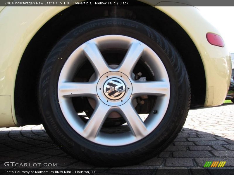 Mellow Yello / Black 2004 Volkswagen New Beetle GLS 1.8T Convertible