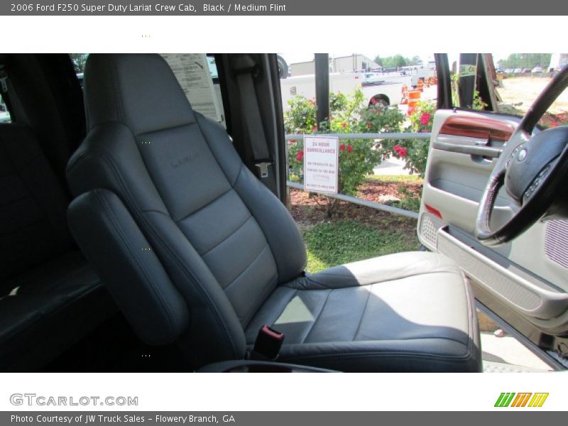 Black / Medium Flint 2006 Ford F250 Super Duty Lariat Crew Cab