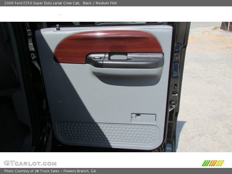Black / Medium Flint 2006 Ford F250 Super Duty Lariat Crew Cab