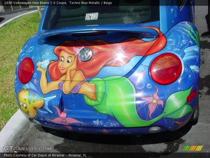 Techno Blue Metallic / Beige 1998 Volkswagen New Beetle 2.0 Coupe