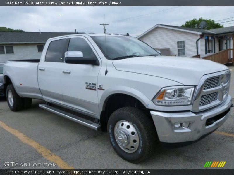 Bright White / Black 2014 Ram 3500 Laramie Crew Cab 4x4 Dually