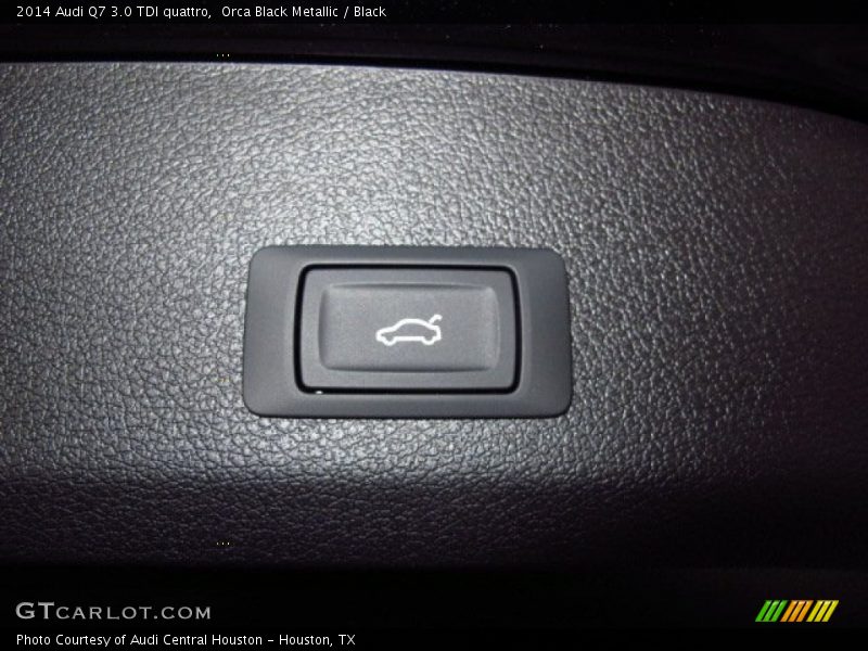 Orca Black Metallic / Black 2014 Audi Q7 3.0 TDI quattro