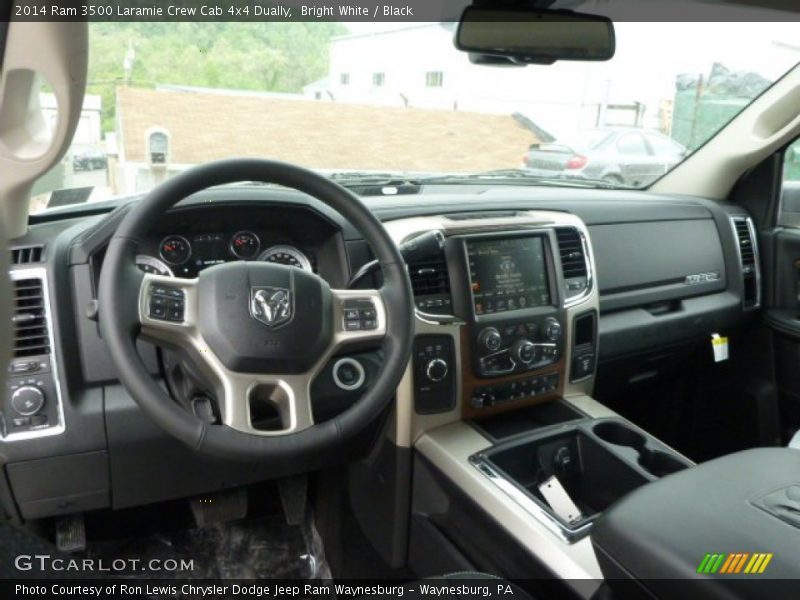 Bright White / Black 2014 Ram 3500 Laramie Crew Cab 4x4 Dually