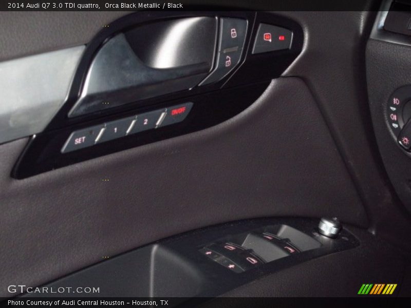 Orca Black Metallic / Black 2014 Audi Q7 3.0 TDI quattro